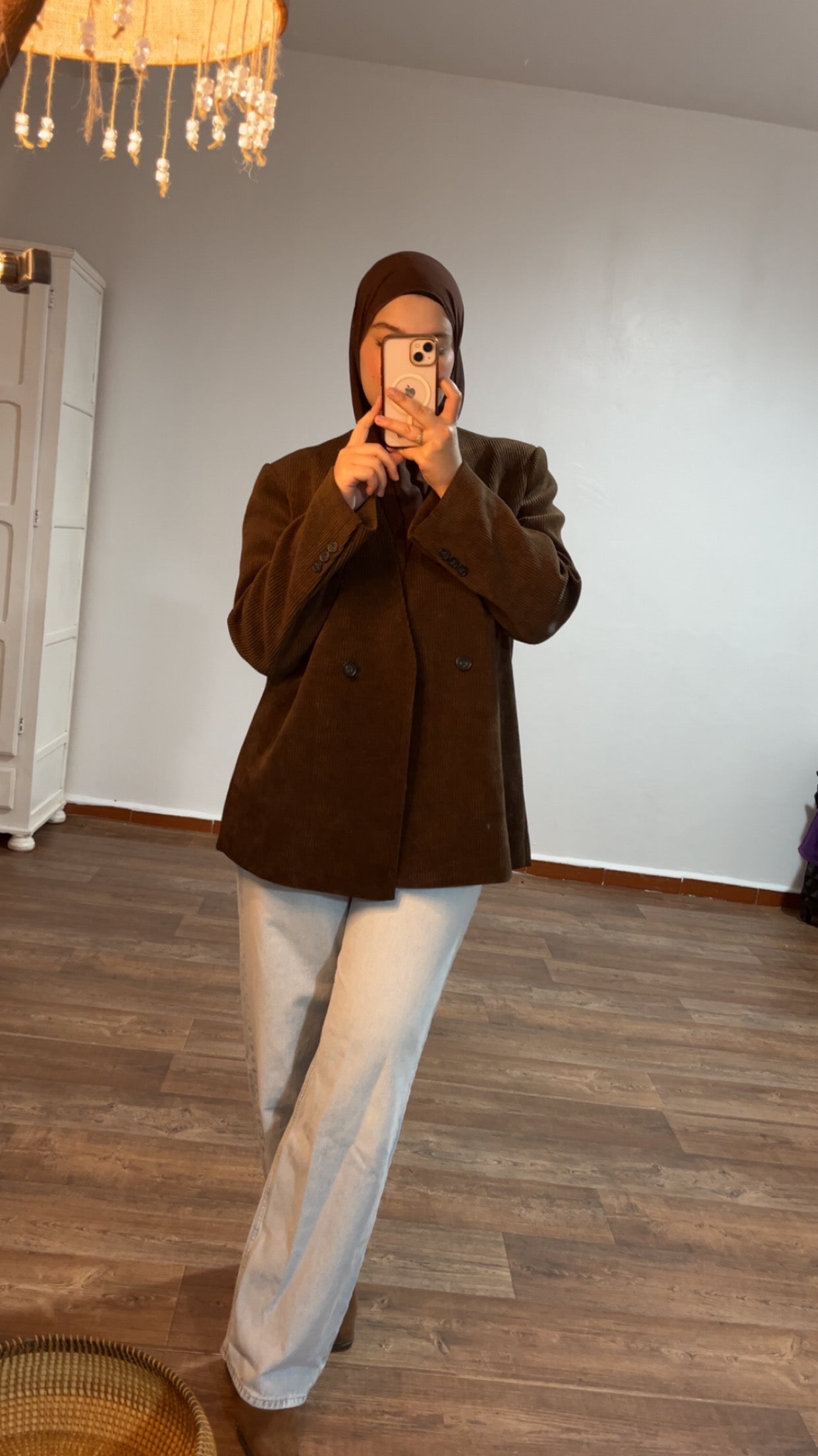 BLAZER SUÉDINE JOLLY – COUPE MODESTE